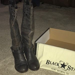 Black star leather boots size 7